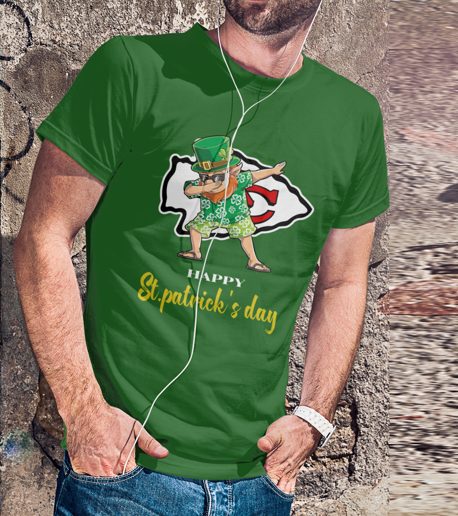 Happy St. Patrick's Day Kansas City Chiefs Dabbing Leprechaun T-Shirt