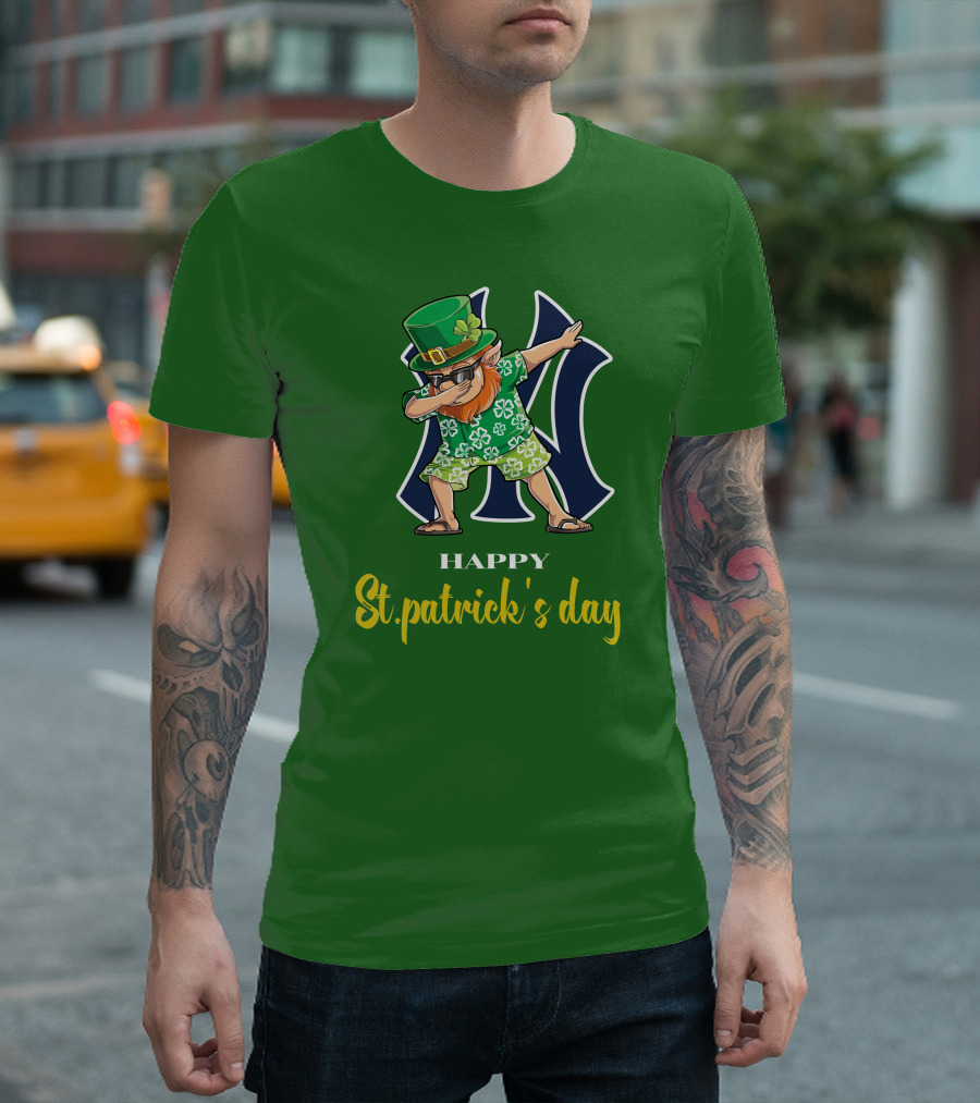 Happy St. Patrick's Day New York Yankees Dabbing Leprechaun T-Shirt