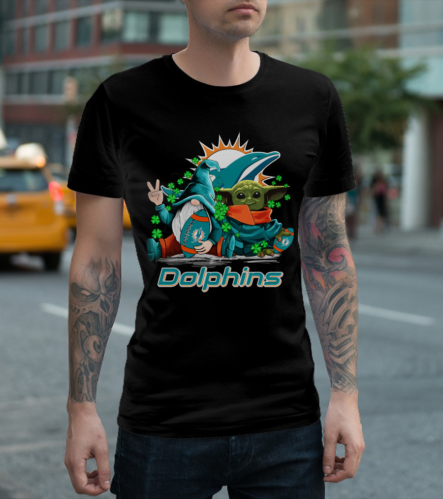 Miami Dolphins Leprechauns Gnomes Baby Yoda Hug T-Shirt