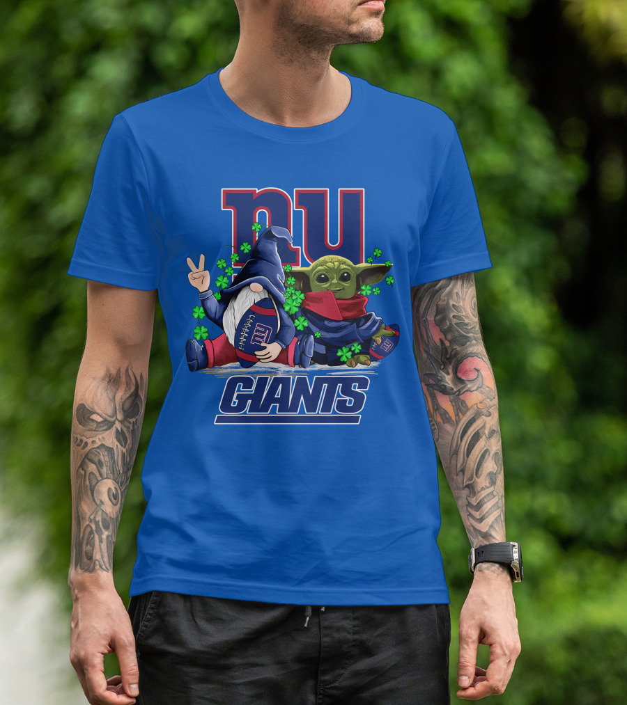 New York Giants Leprechauns Gnomes Baby Yoda Football Clover T-Shirt