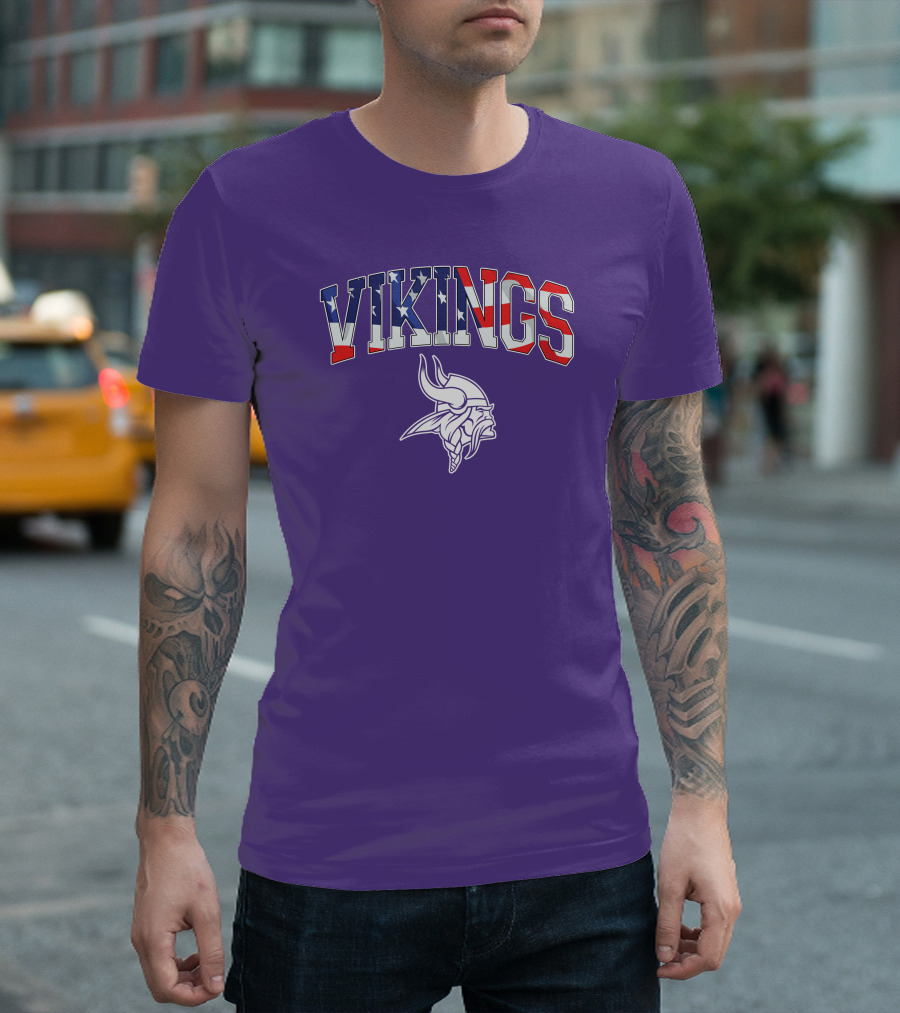 Vikings American Flag Design Minnesota Football Team T-Shirt