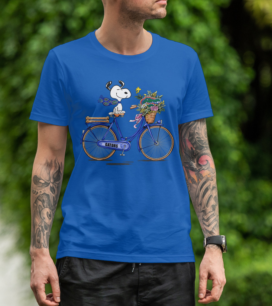 Snoopy Riding Gators Bike With Florida Gators Logo And Basket Of Flowers T-Shirt