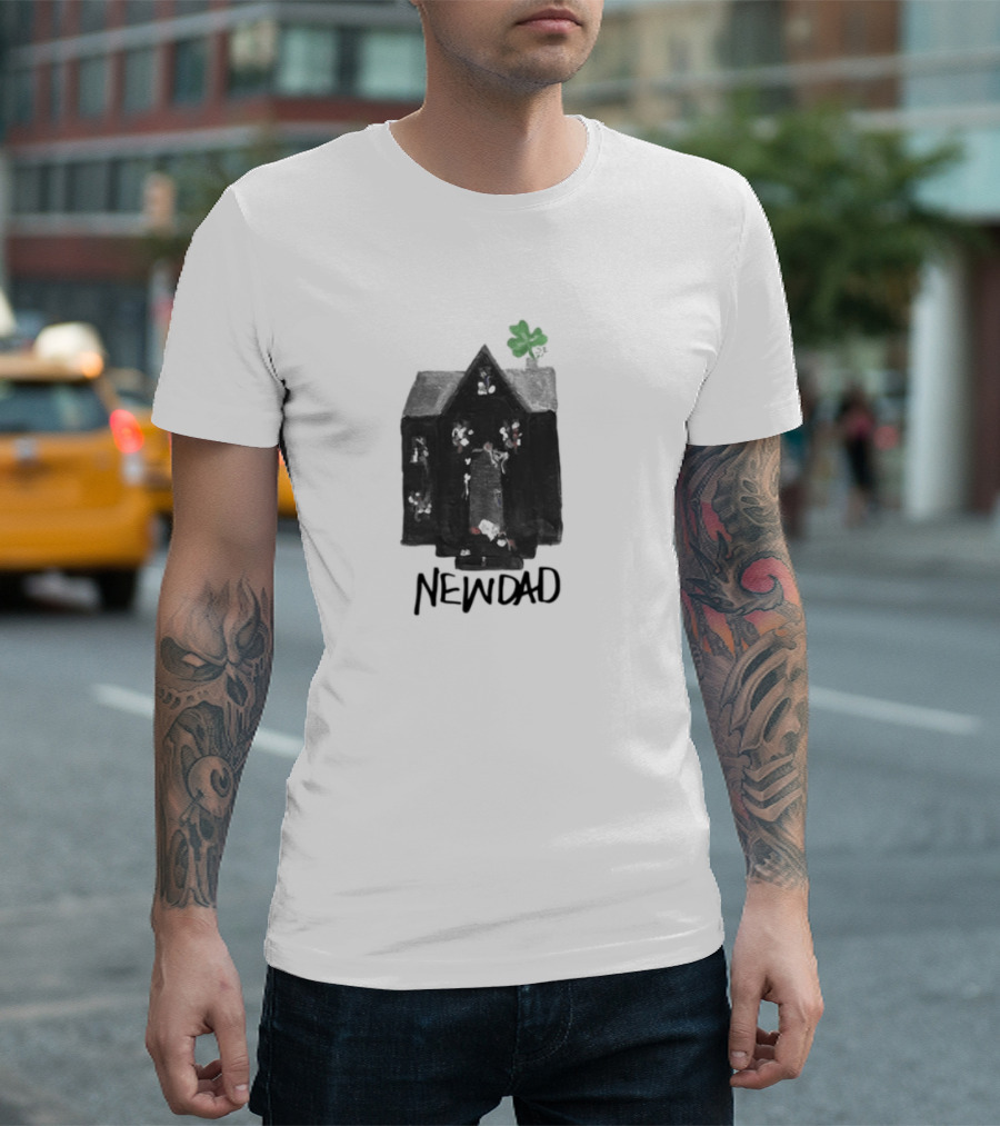 Newdad Altar House With Green Shamrock T-Shirt