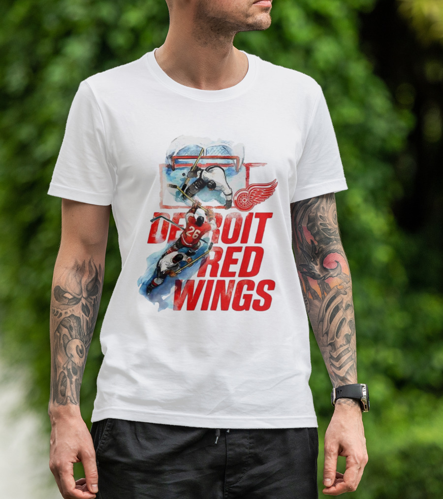 Sana X Detroit Red Wings Hockey Team Action Scene T-Shirt