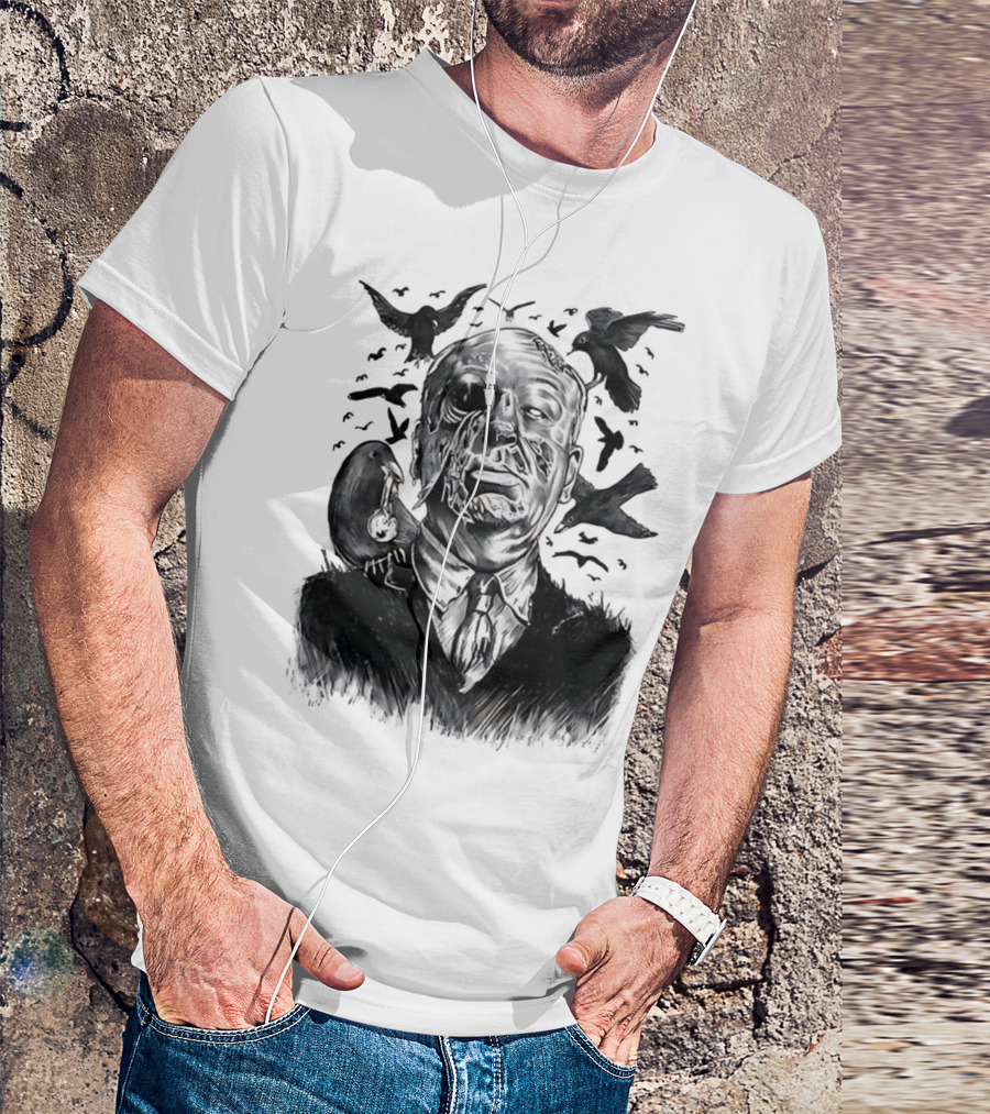 Alfred Hitchcock Birds Attack Horror Halloween Spooky Design T-Shirt