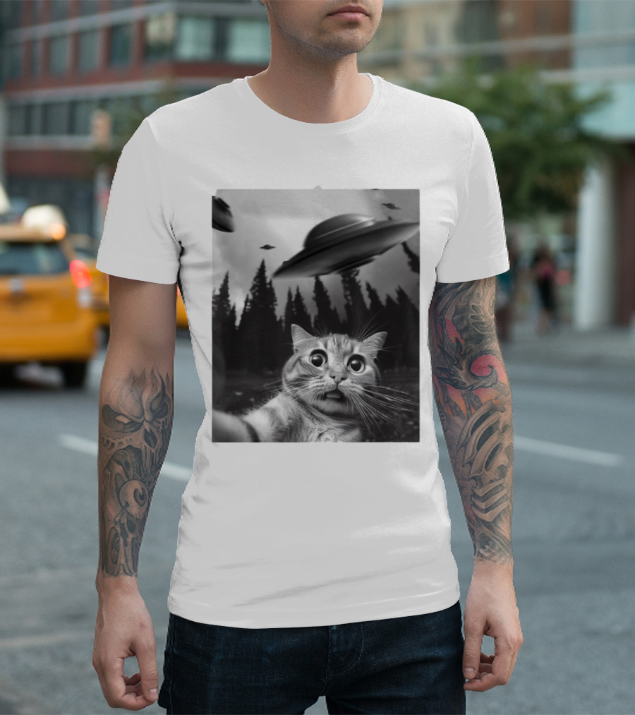 Keith Hernandez Cat Selfie Ufos Forest Scene T-Shirt
