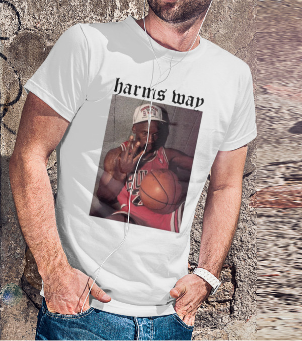 Harm's Way Bulls Basketball Legend 23 Championship Tribute T-Shirt