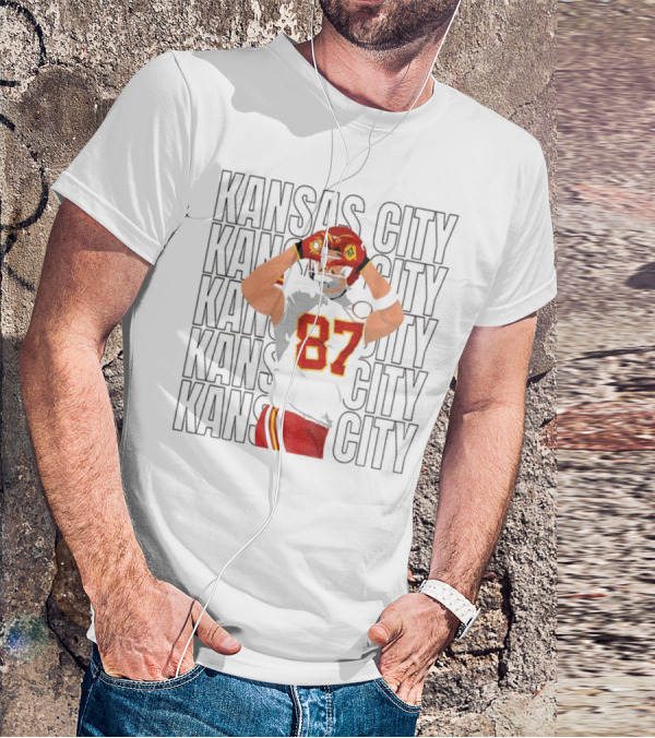 Kansas City Chiefs Travis Kelce 87 Heart Hands Game Day T-Shirt