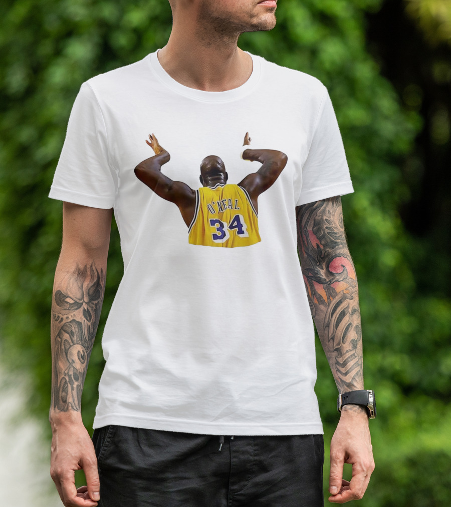 Shaquille O'Neal 34 Los Angeles Lakers Basketball Iconic Celebration T-Shirt