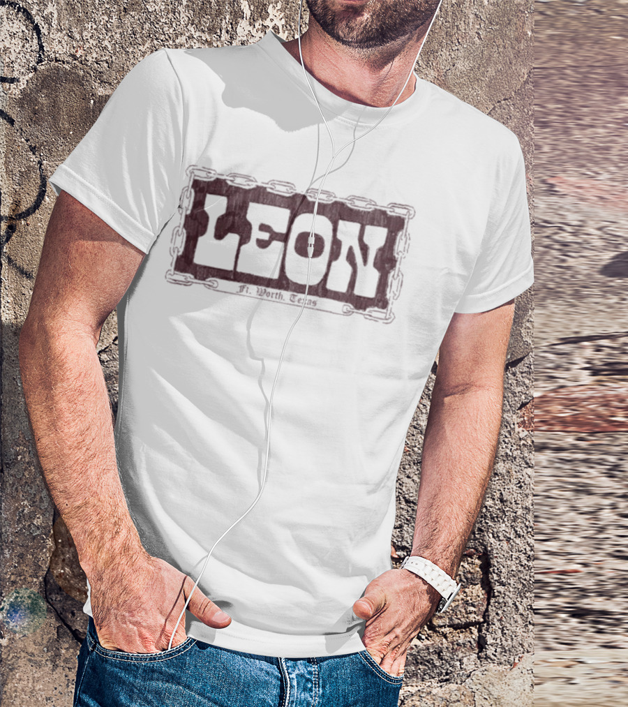 LEON Fort Worth Texas License Plate Chain Style T-Shirt