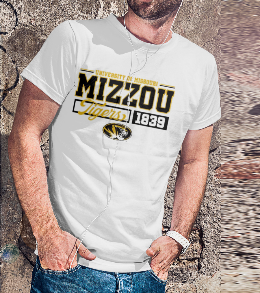 Tigers University Of Missouri Mizzou 1839 Oval Tiger Head T-Shirt