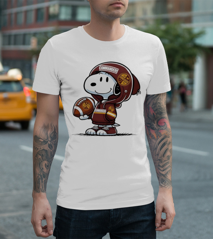 Snoopy In Commanders With Football Washington 1932 W T-Shirt