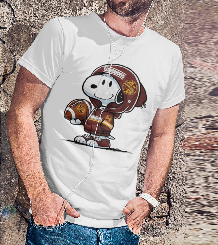 Snoopy In Commanders With Football Washington 1932 W T-Shirt