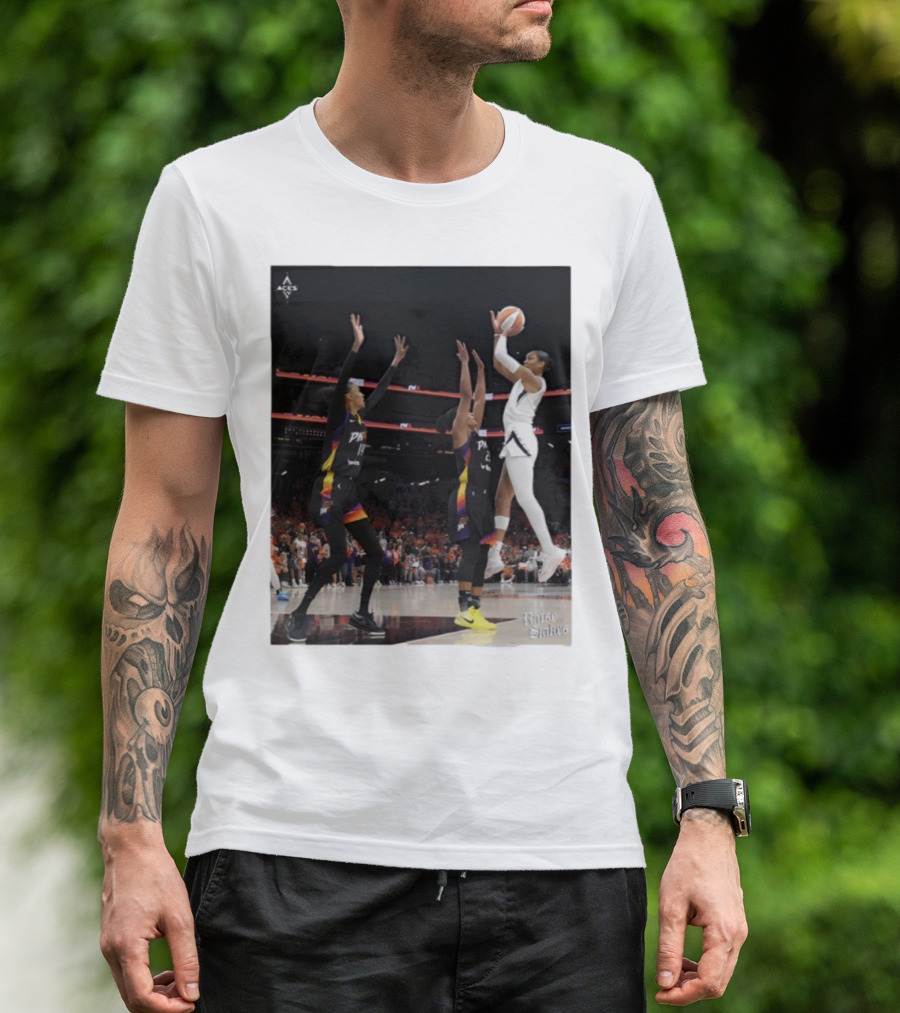 Las Vegas Aces Hang It In The Louvre Basketball Action Shot T-Shirt