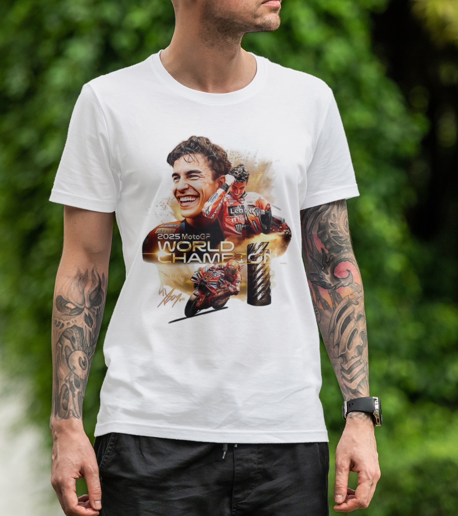 Marc Márquez 2025 MotoGP World Champion Ducati Lenovo Team Grand Prix Signature T-Shirt