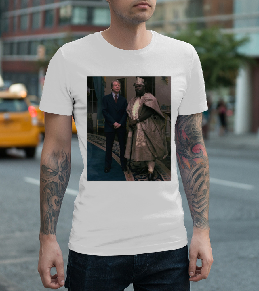 Jimmy Carter Meeting Nigerian President Traditional Attire T-Shirt