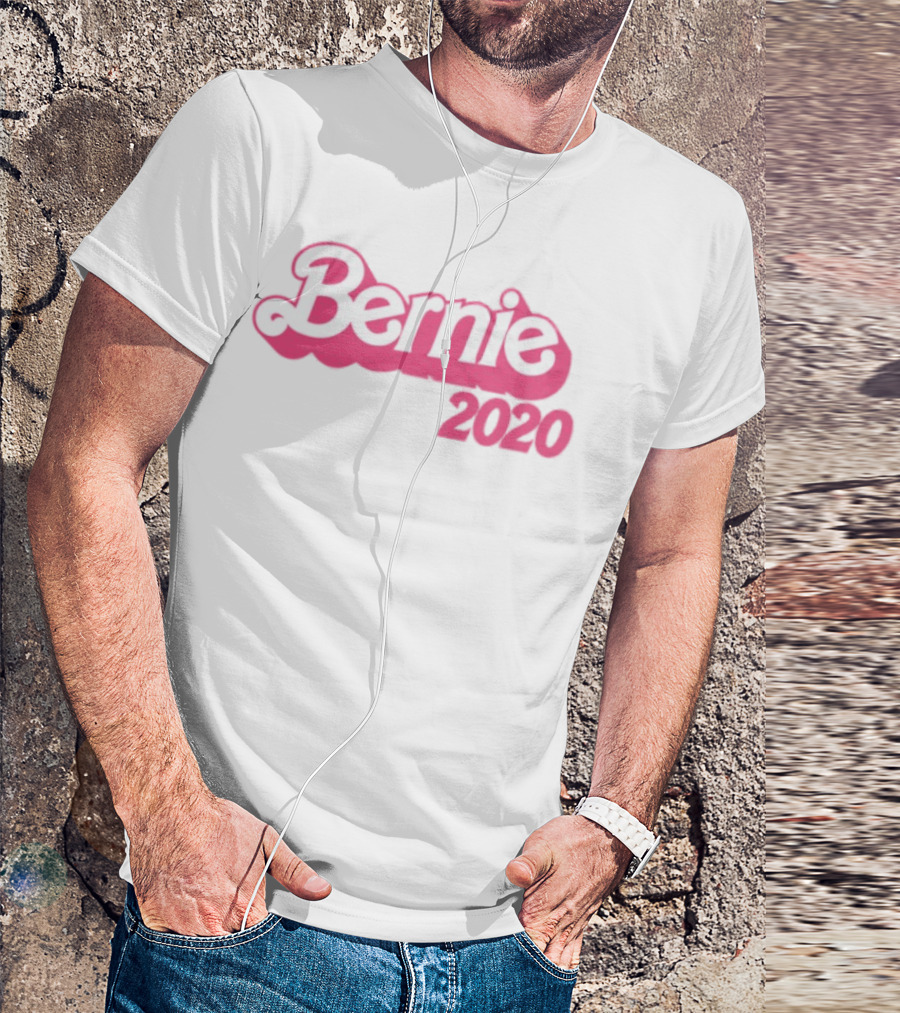 Bernie 2020 Barbie Style Logo Design T-Shirt