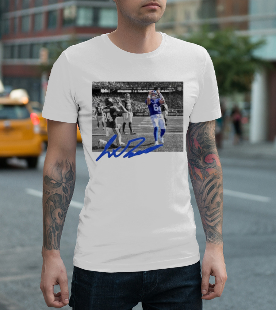 Jaxson Dart Touchdown Celebration New York Football Fan 84 Signature T-Shirt