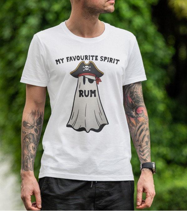 My Favourite Spirit Rum Pirate Ghost Funny Halloween Costume T-Shirt