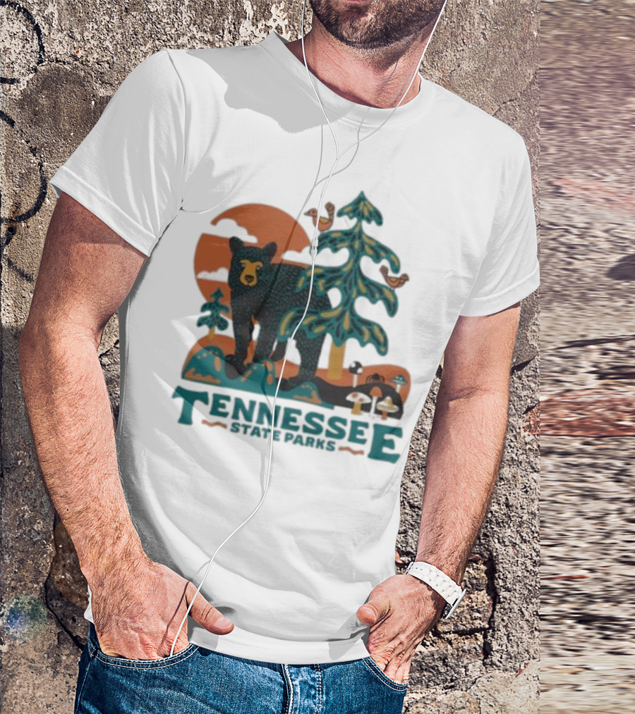 Tennessee State Parks Bear Nature Scene And Forest Wildlife T-Shirt