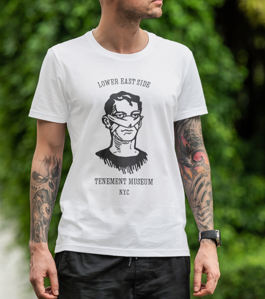 Lower East Side Tenement Museum NYC Vintage Portrait T-Shirt