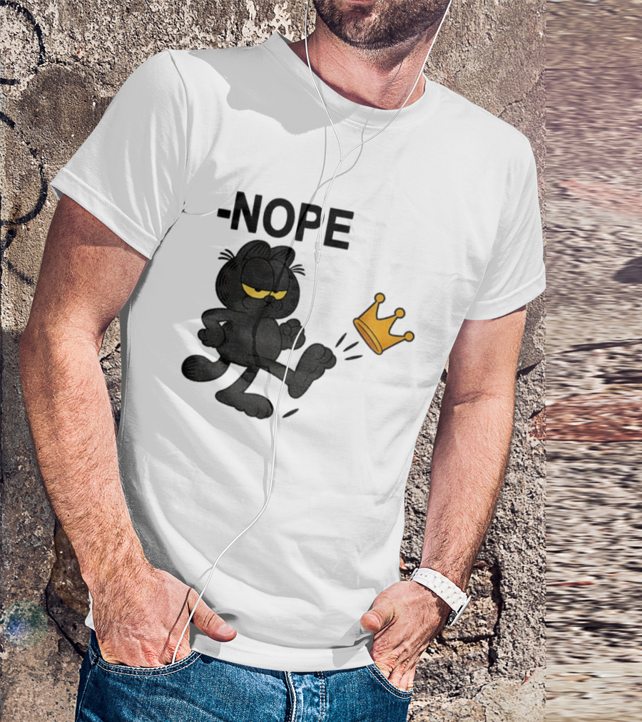 NOPE Black Cat Kicking Crown No Kings In America T-Shirt