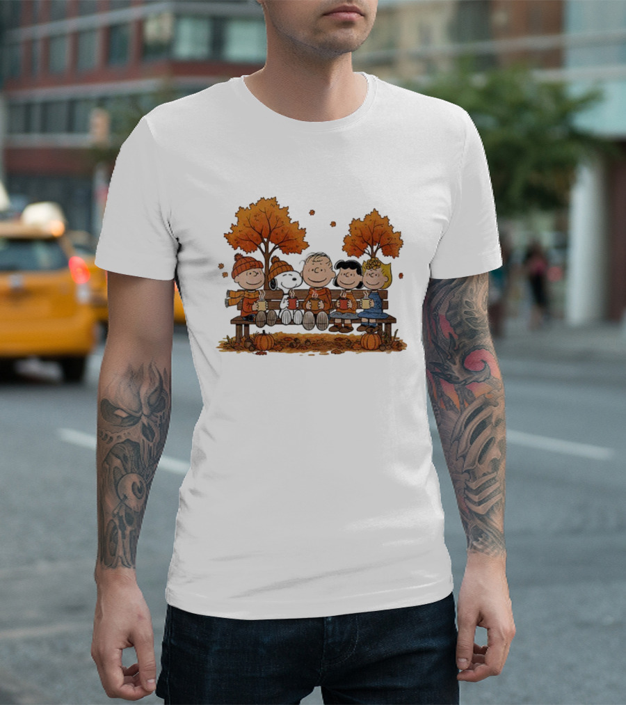 Snoopy Peanuts Friends Fall Autumn Thanksgiving Scene T-Shirt