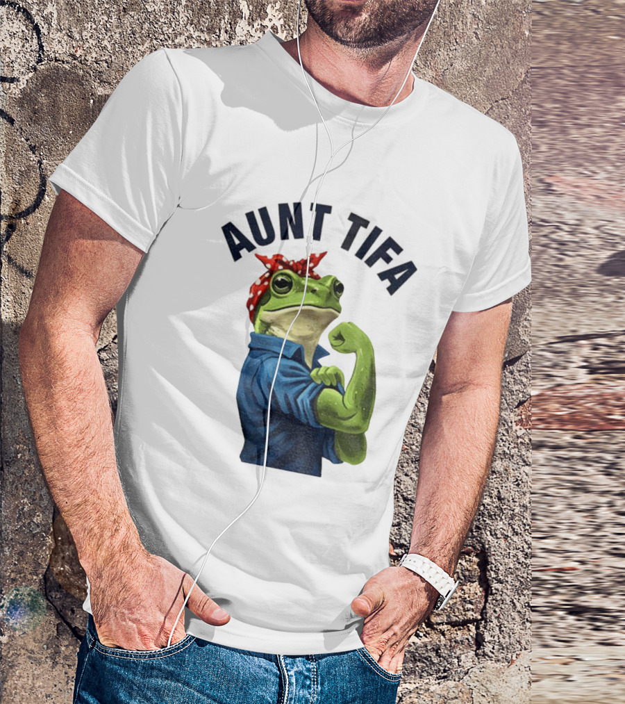 Aunt Tifa Rosie The Riveter Frog Meme Resist T-Shirt