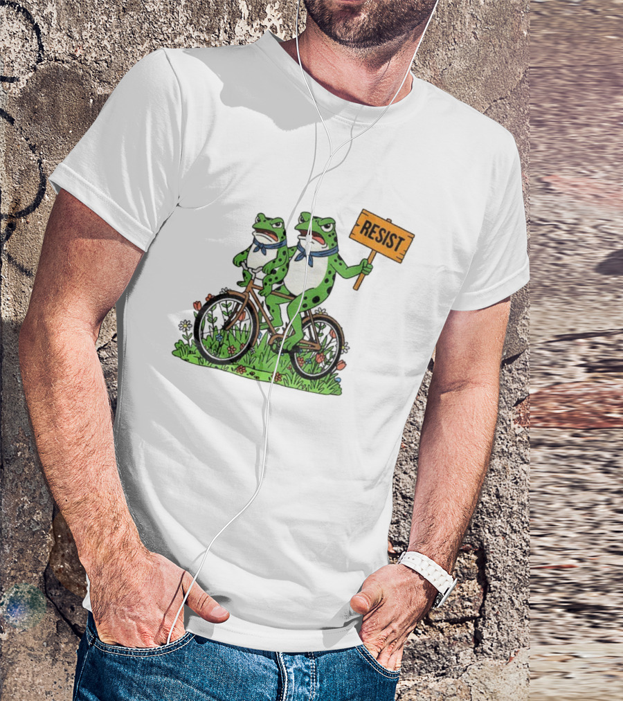 Frog On Bike Resist Protest Sign Portland Garden Scene T-Shirt