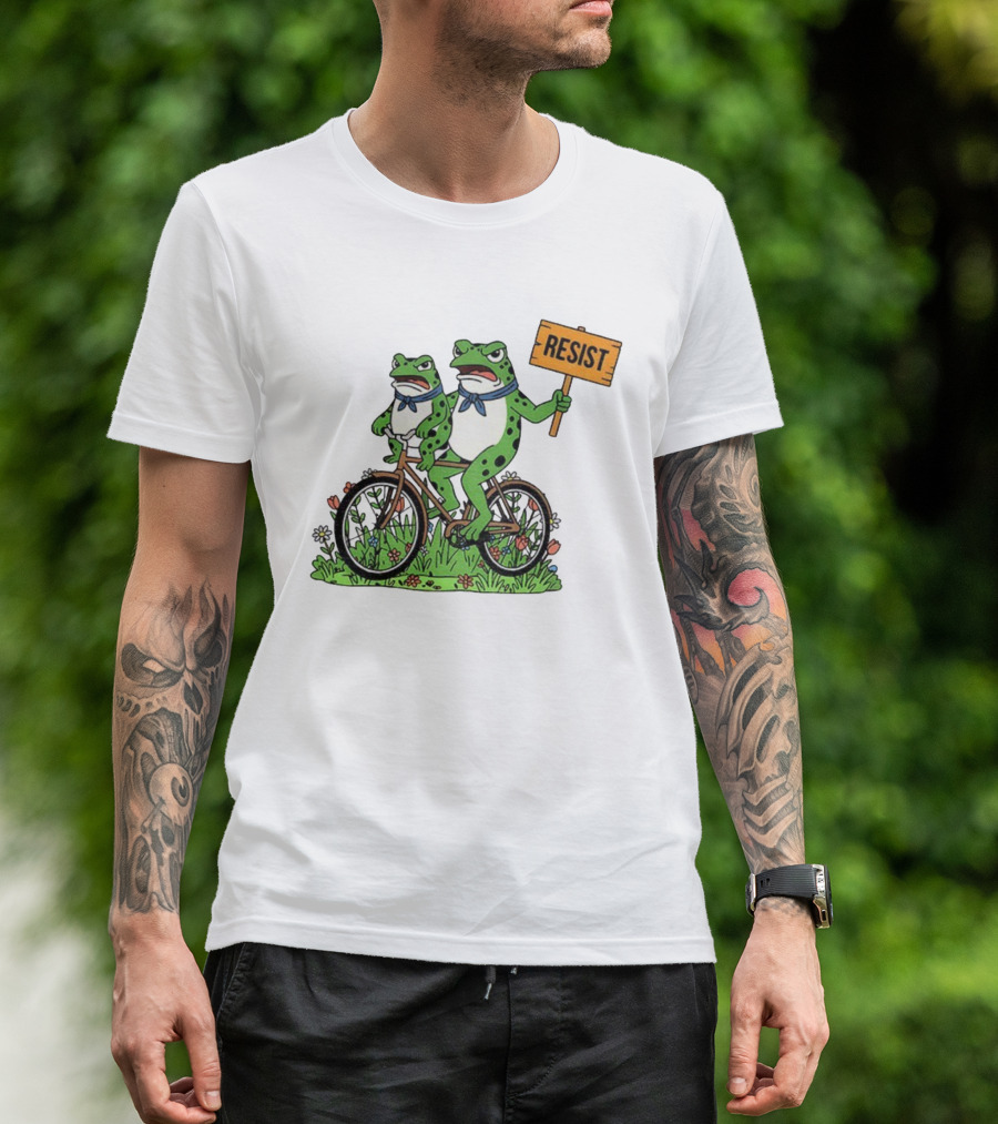 Frog On Bike Resist Protest Sign Portland Garden Scene T-Shirt