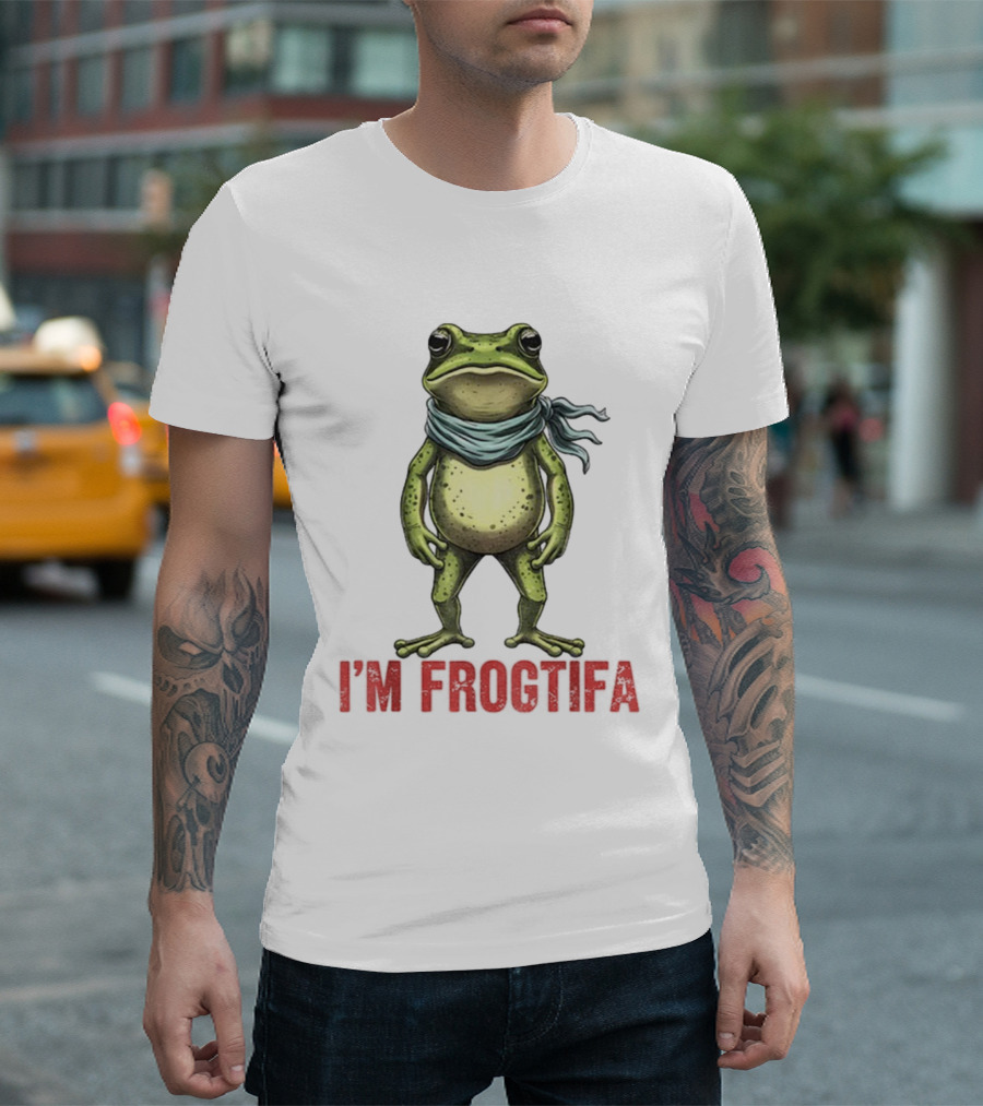 Portland Freedom Frog I’m Frogtifa Anti-ICE Resistance Scarf-Wearing Frog T-Shirt