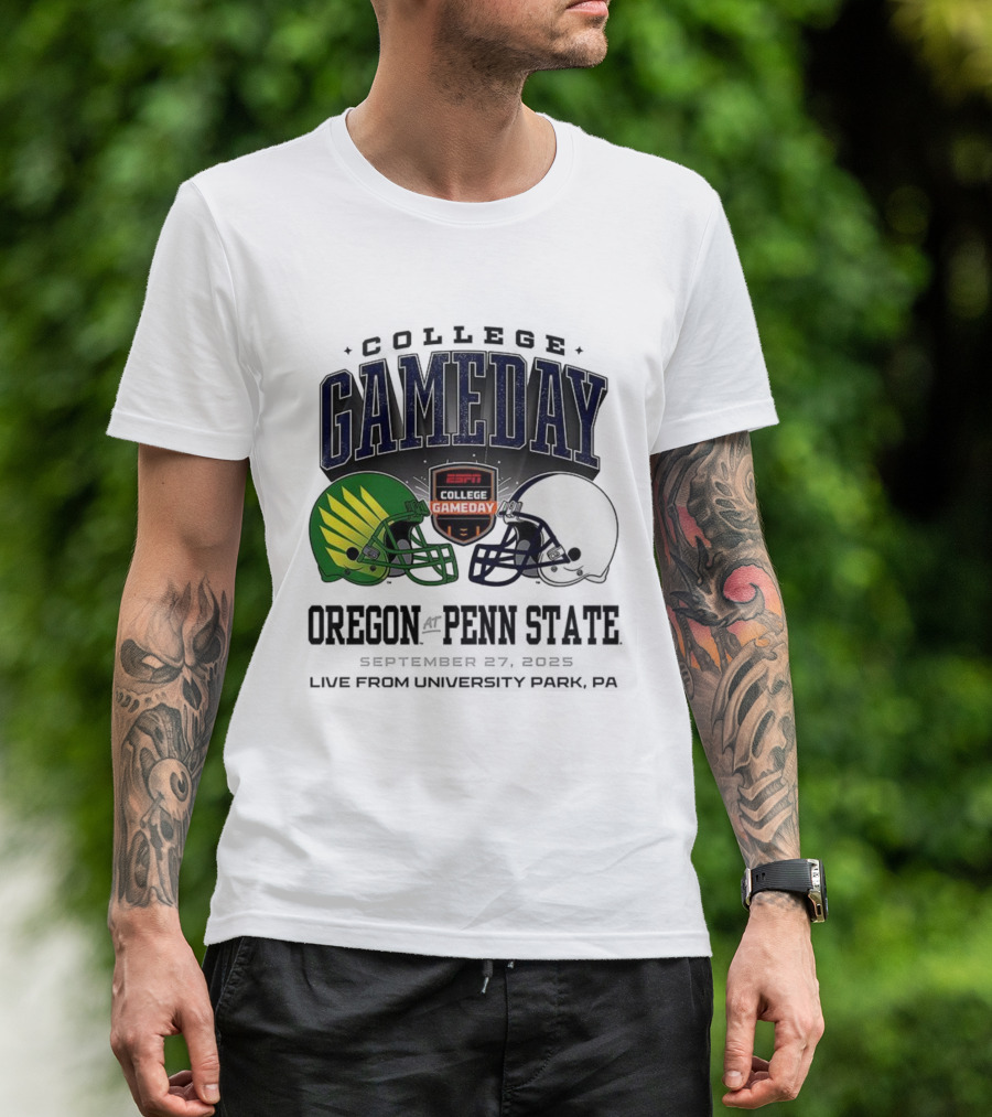 Gameday Oregon Ducks Vs Penn State Nittany Lions ESPN College Football 2025 Helmet Showdown T-Shirt