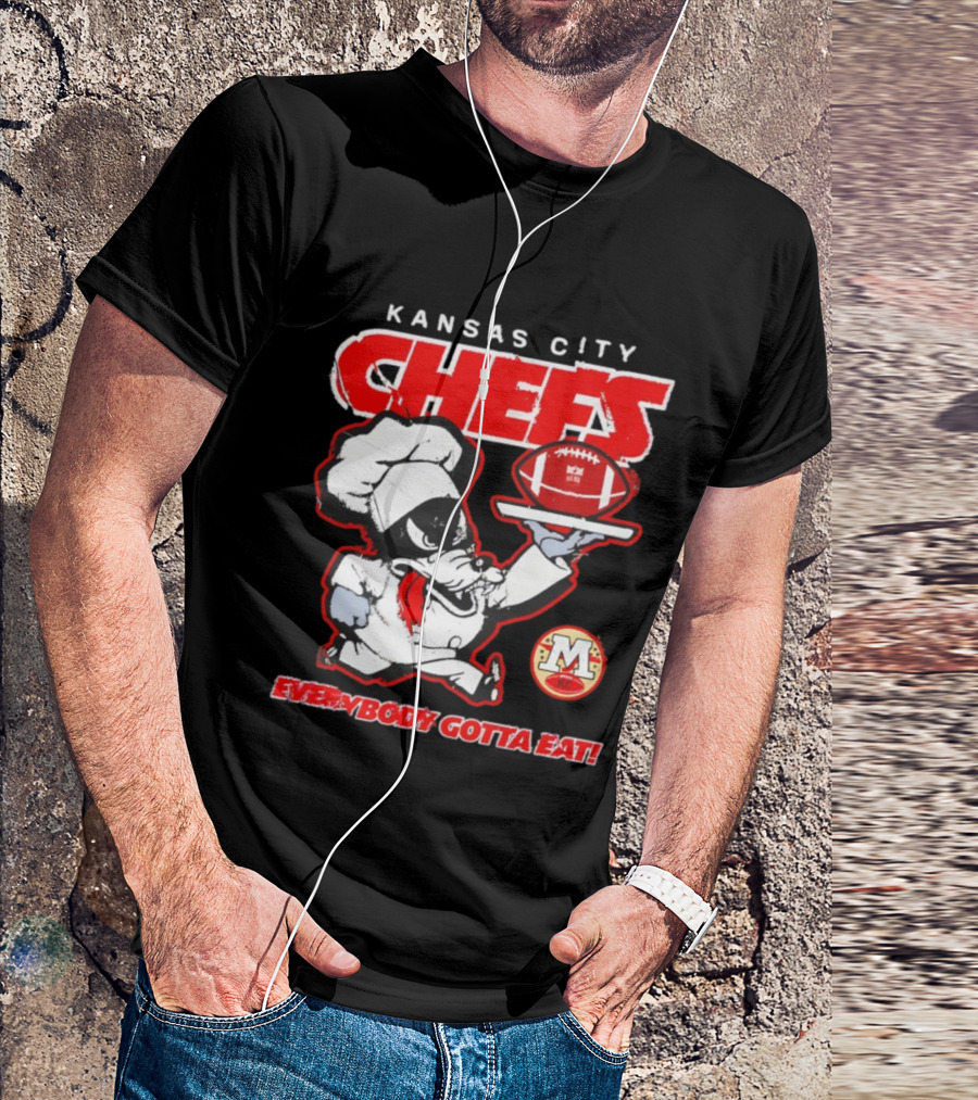 Kansas City Chefs Everybody Gotta Eat NFL Football 2025 T-Shirt