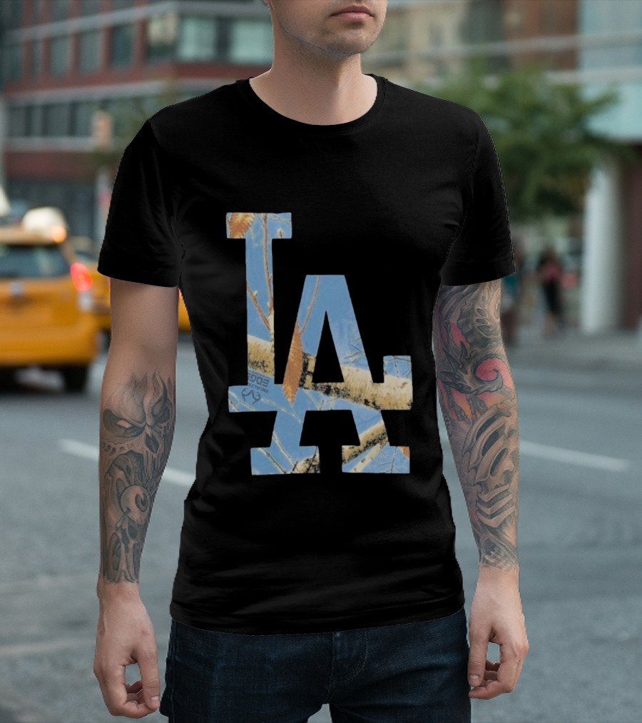 Los Angeles Dodgers LA Realtree Edge Camouflage T-Shirt