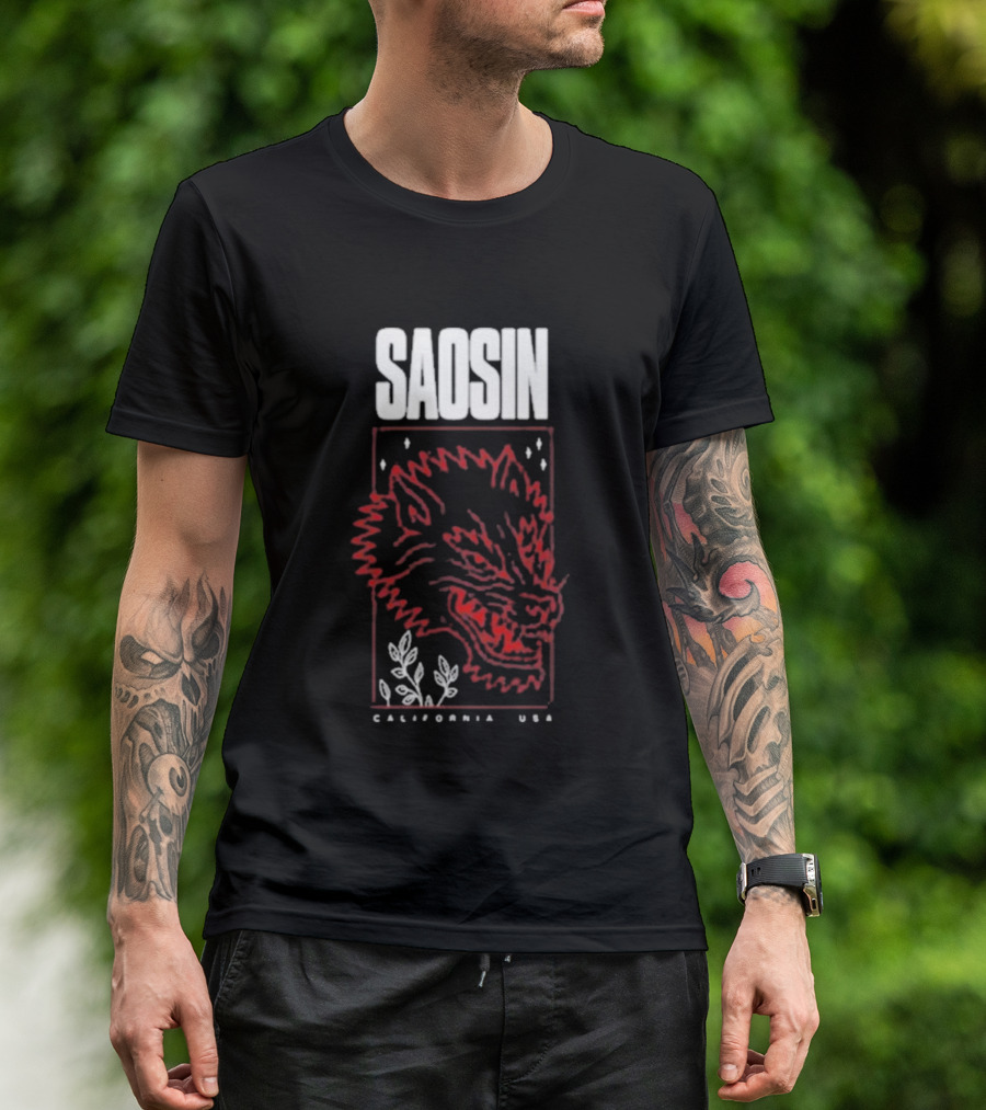 Saosin California USA Wolf Red Outline Design T-Shirt