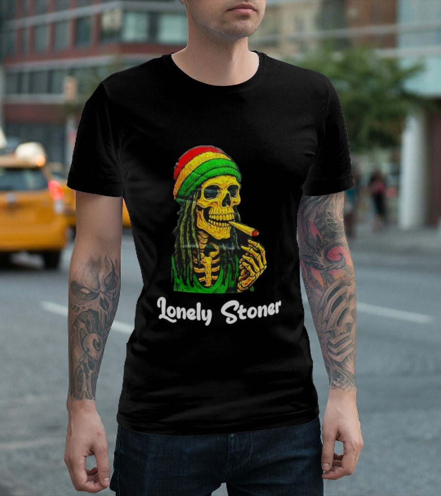 Lonely Stoner Dreadlocked Skull Smoking Rasta Colors T-Shirt