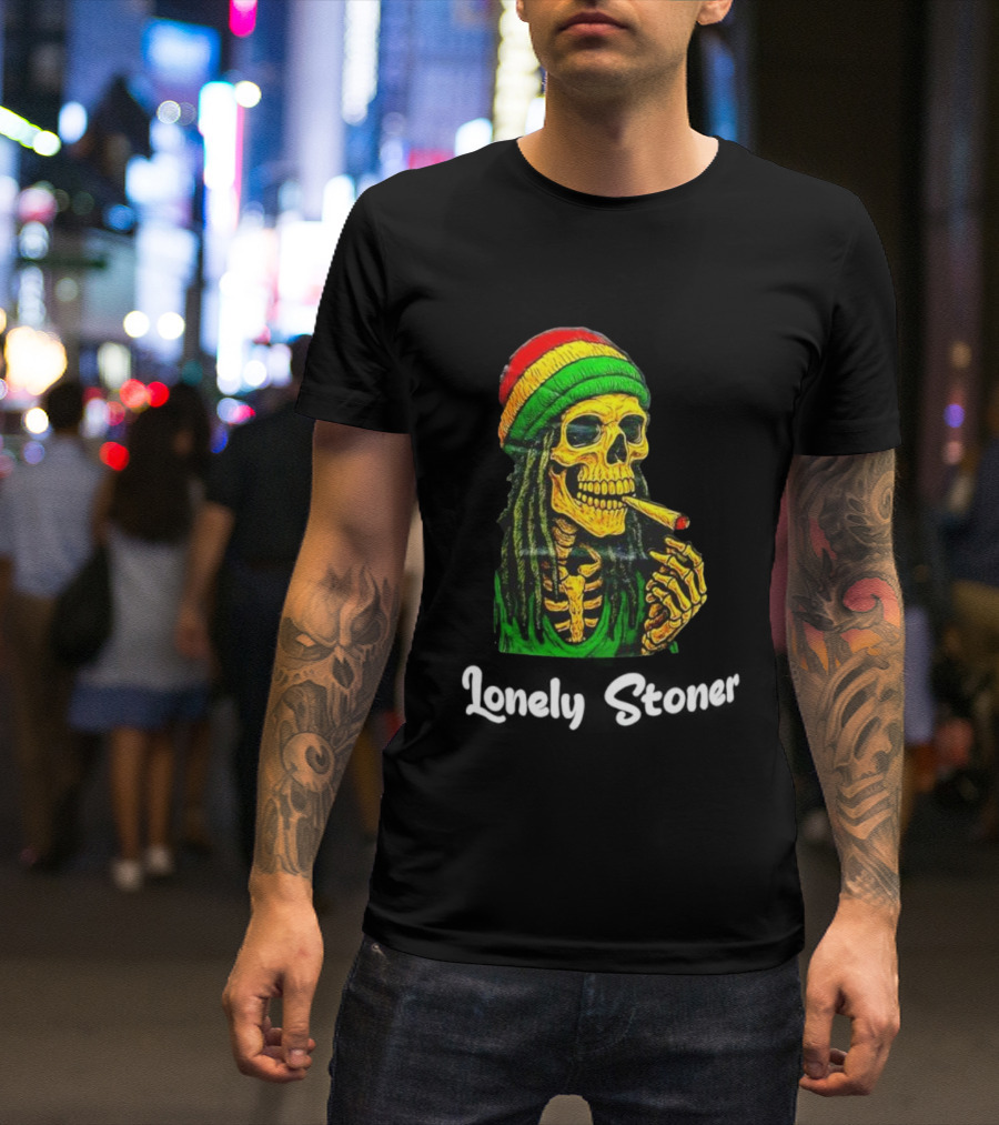 Lonely Stoner Dreadlocked Skull Smoking Rasta Colors T-Shirt