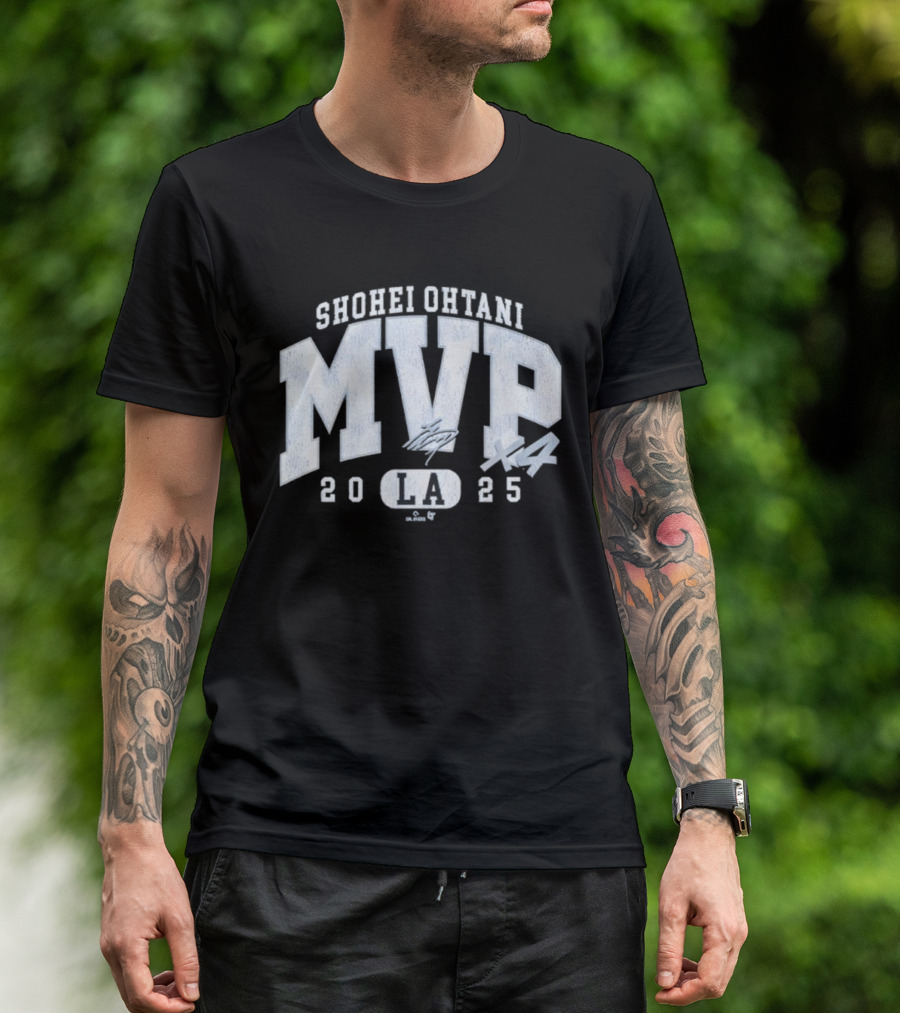 Shohei Ohtani MVP 2025 LA Signature T-Shirt
