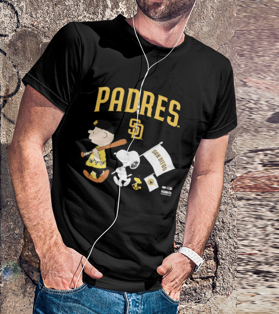 San Diego Padres Peanuts Charlie Brown Snoopy Flag T-Shirt