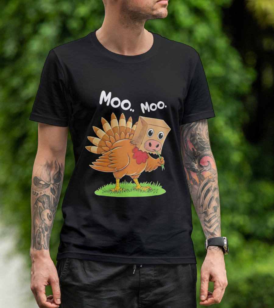Turkey Cow Moo Moo Thanksgiving Funny T-Shirt