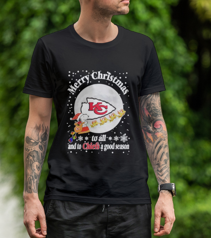 Merry Christmas Kansas City Chiefs To All And To Chiefs A Good Season Snoopy Santa Reindeer Sleigh T-Shirt