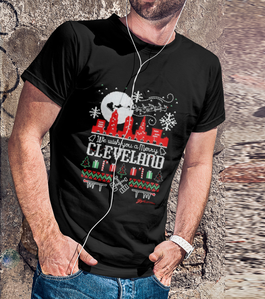We Wish You A Merry Cleveland Christmas Skyline Santa And Gifts T-Shirt
