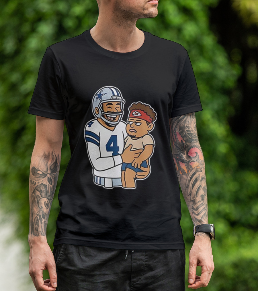Dak Prescott Cowboys Carrying Baby Chiefs Player Sketch T-Shirt