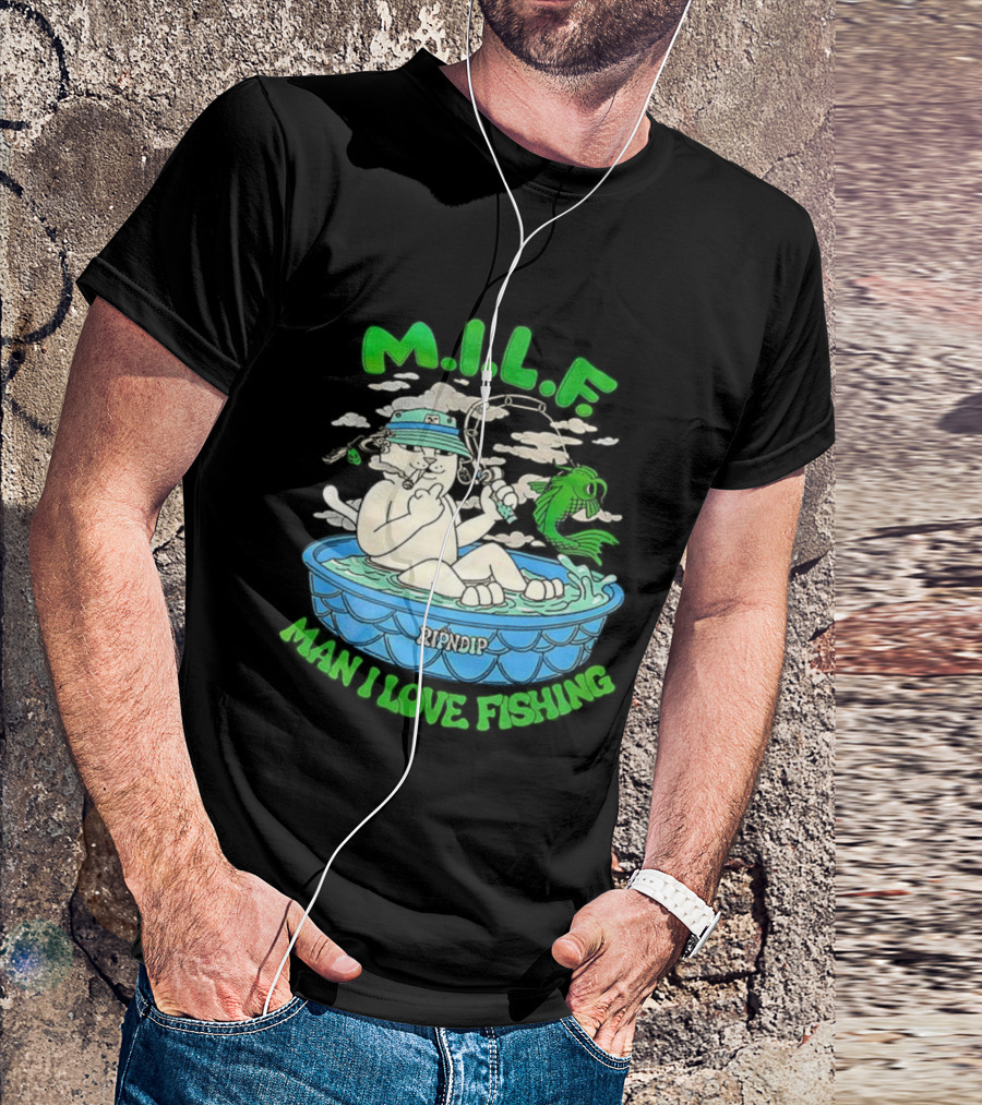 M.I.L.F Man I Love Fishing Cat In Boat Fun Design T-Shirt