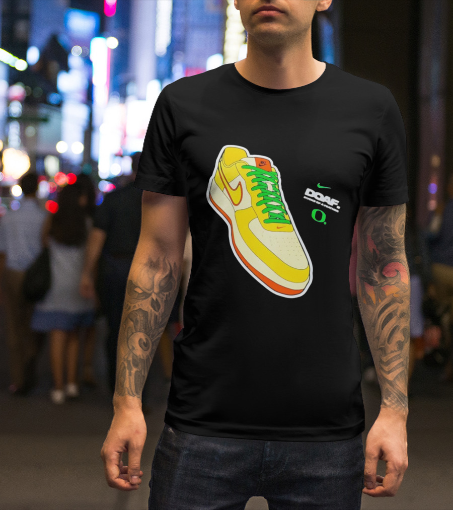 Oregon Ducks DOAF Hatched Heat Nike Sneaker T-Shirt