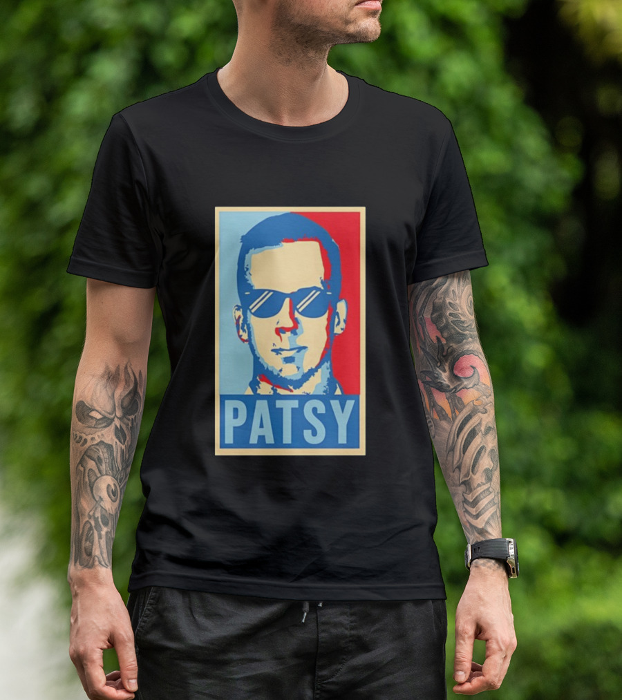 Patsy Sunglasses Retro Pop Art Style T-Shirt