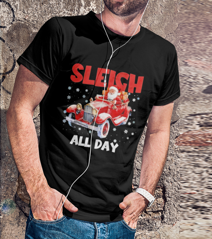 Sleigh Santa Claus Driving Vintage Car Merry Christmas T-Shirt