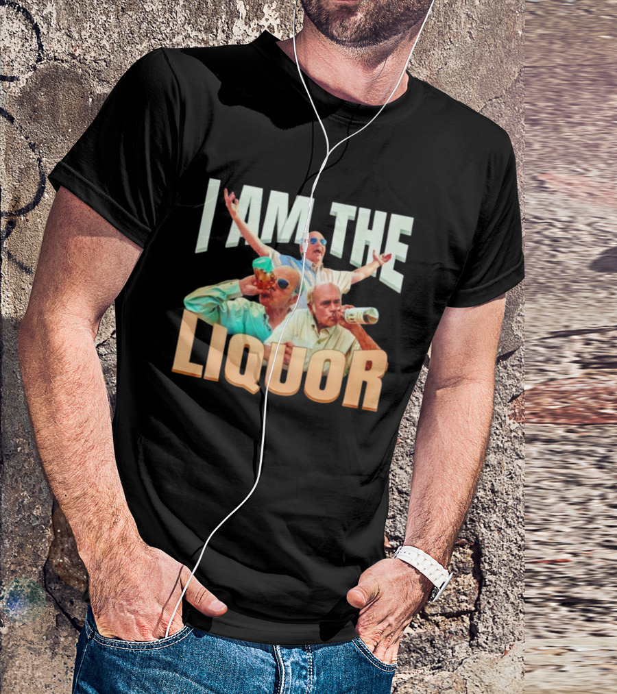 I Am The Liquor TV Show Character With Sunglasses And Drinking бутылка T-Shirt