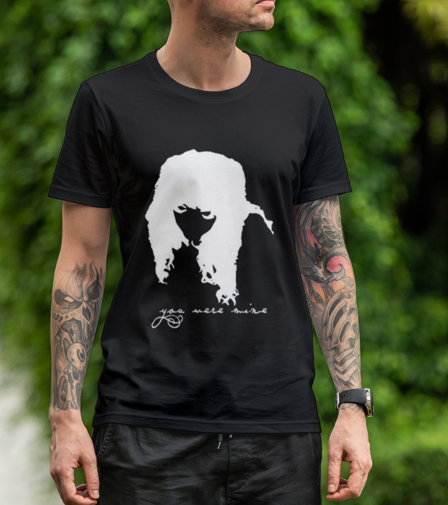 Esha Tewari You Were Mine Silhouette T-Shirt