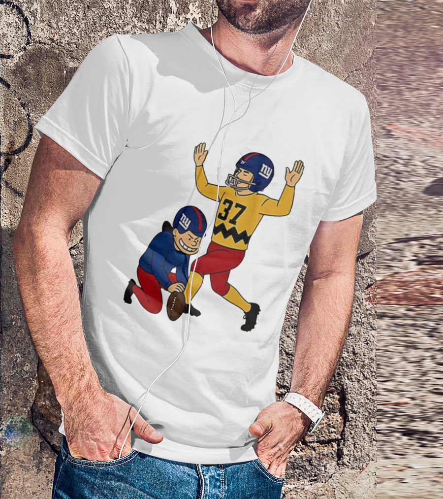 Younghoe Koo Charlie Brown Giants Football Kicker Miss Meme 37 T-Shirt